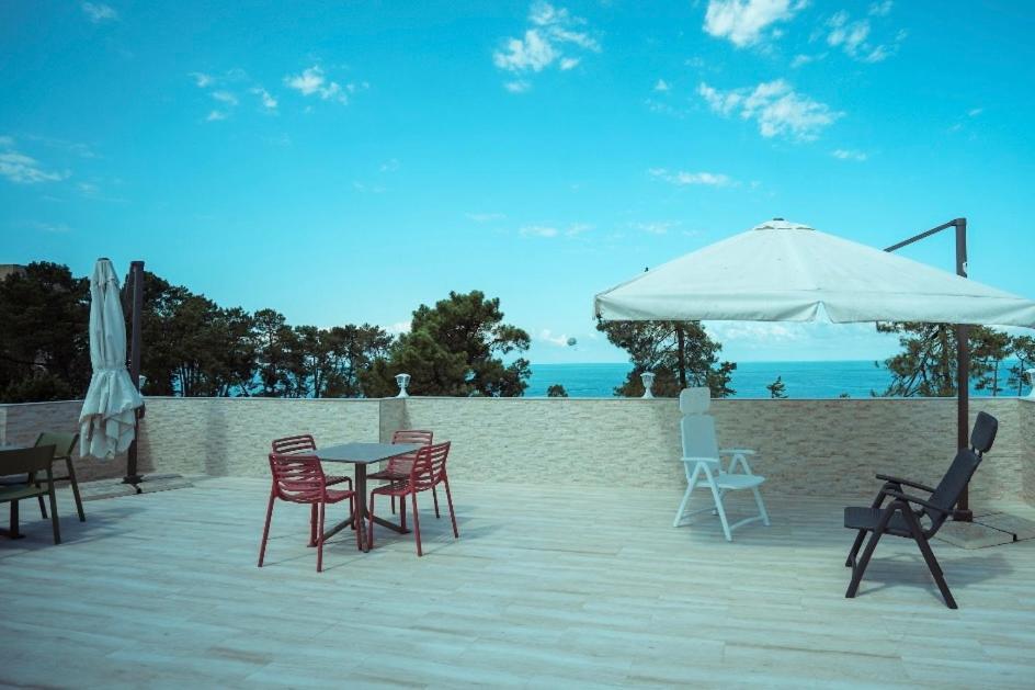 Hotel Leonardo Kobuleti Exterior foto